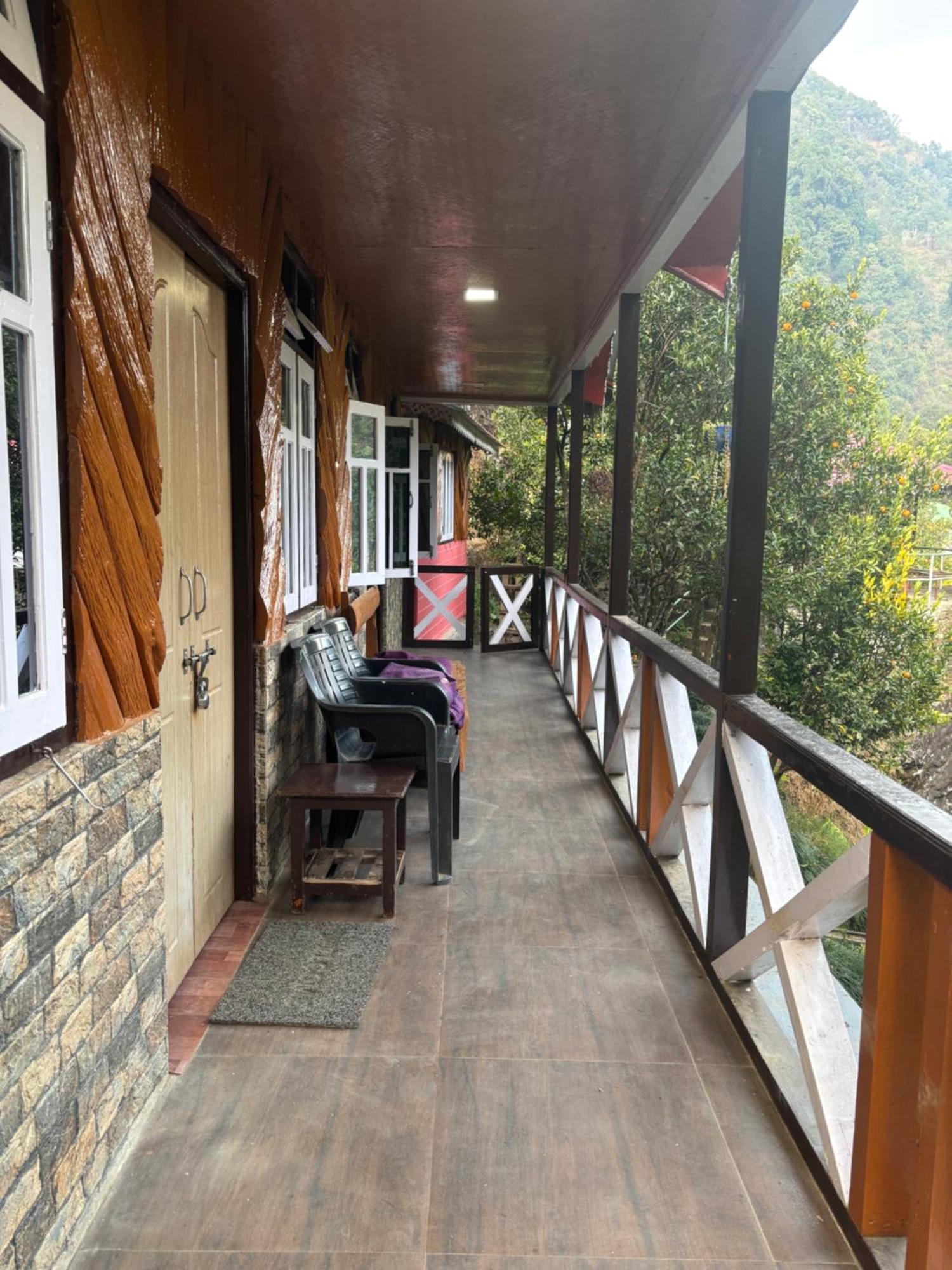 Odyssey Stays Rimbi Pelling Buitenkant foto